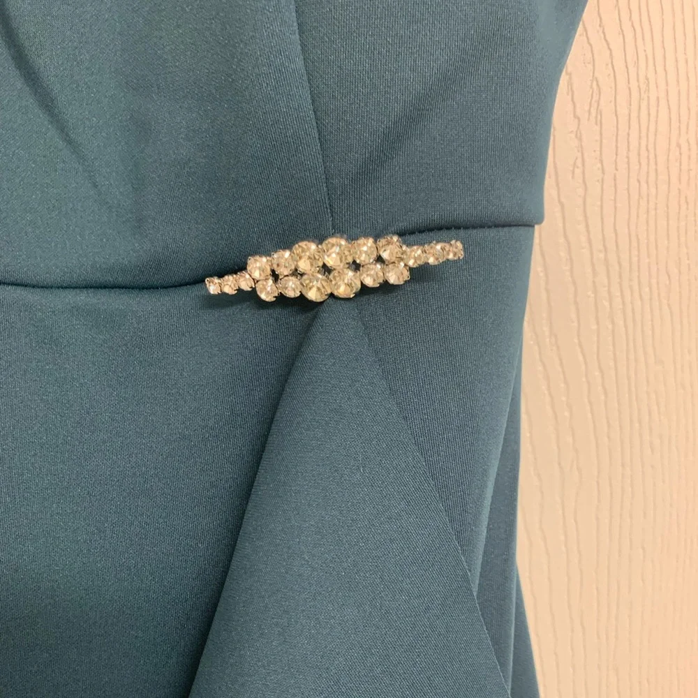 Alexa B Nites midi Formal Spaghetti Strap Ruffle Front Dress Size 4‎ Color Jade - Picture 4 of 11